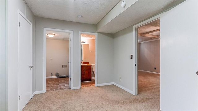 416 Pineburr Lane, Stone Mountain, GA 30087