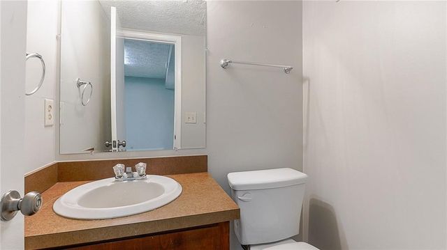 416 Pineburr Lane, Stone Mountain, GA 30087