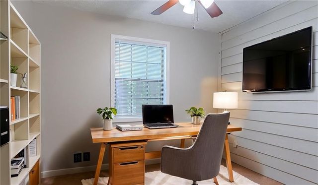 416 Pineburr Lane, Stone Mountain, GA 30087