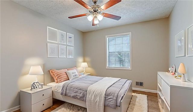 416 Pineburr Lane, Stone Mountain, GA 30087