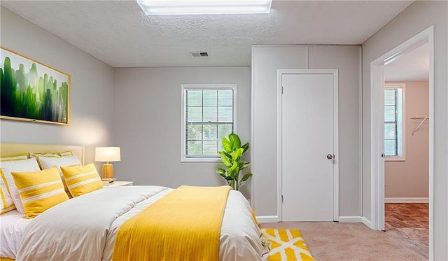 416 Pineburr Lane, Stone Mountain, GA 30087