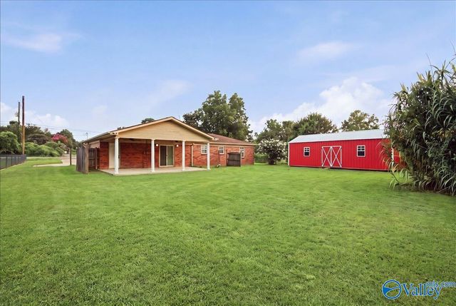 897 Yarbrough Road, Harvest, AL 35749