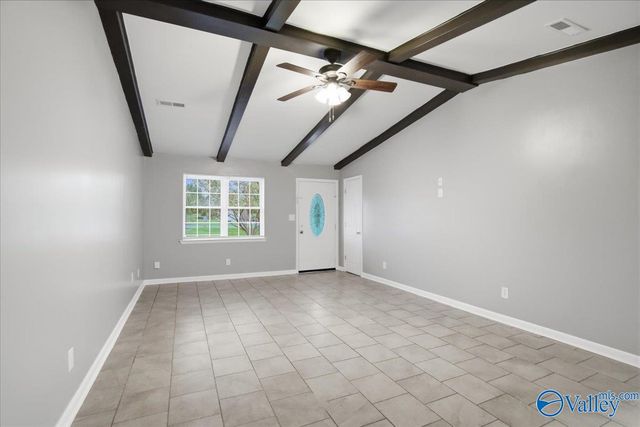 897 Yarbrough Road, Harvest, AL 35749