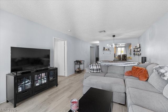 7100 Pirates Cove Road 1129, Las Vegas, NV 89145