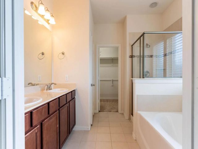 2601 N Sun Creek Drive, Little Elm, TX 75066