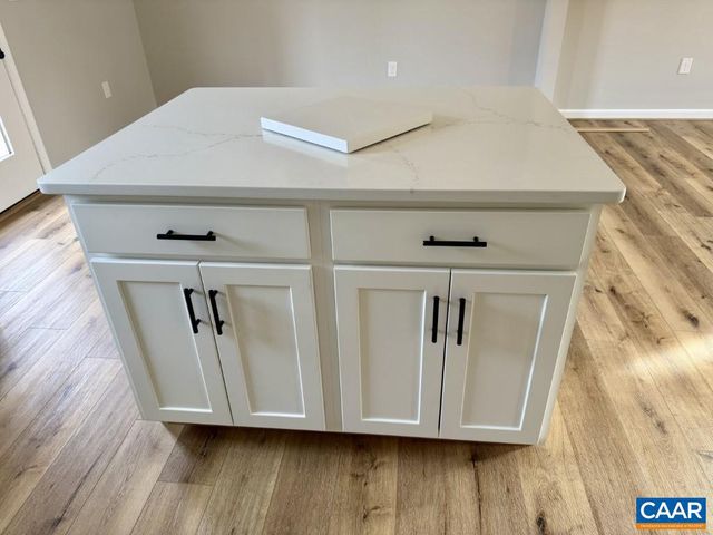 615 OAKLEIGH AVE, Appomattox, VA 24522