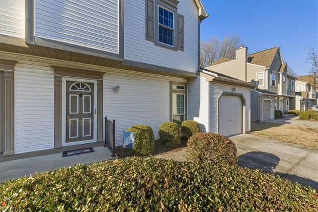 920 Miner DR, Virginia Beach, VA 23462