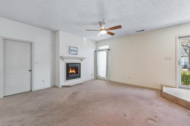 920 Miner DR, Virginia Beach, VA 23462