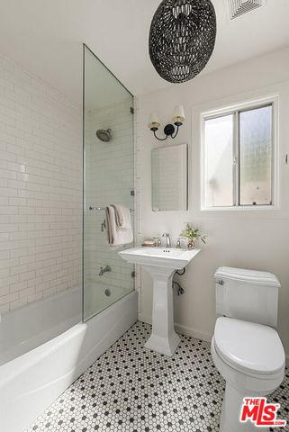 858 N Alta Vista Boulevard, Los Angeles, CA 90046