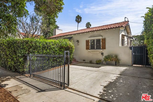 858 N Alta Vista Boulevard, Los Angeles, CA 90046