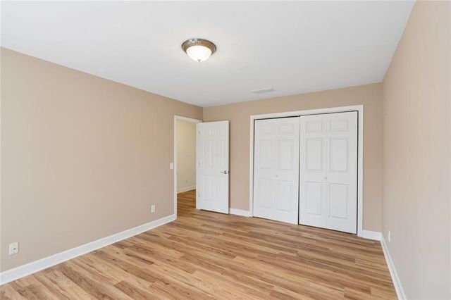 525 Spender Trace, Atlanta, GA 30350