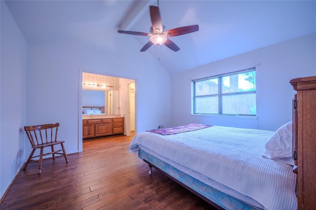 1513 Crestmont Street, Wharton, TX 77488