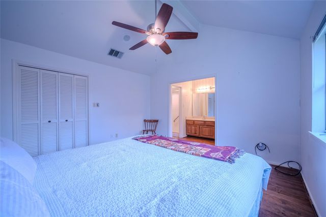 1513 Crestmont Street, Wharton, TX 77488