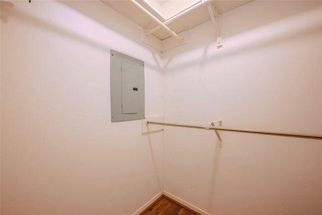 1513 Crestmont Street, Wharton, TX 77488