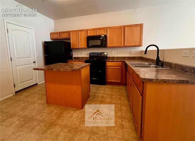 2179 St Claire Park Alley, Colorado Springs, CO 80910