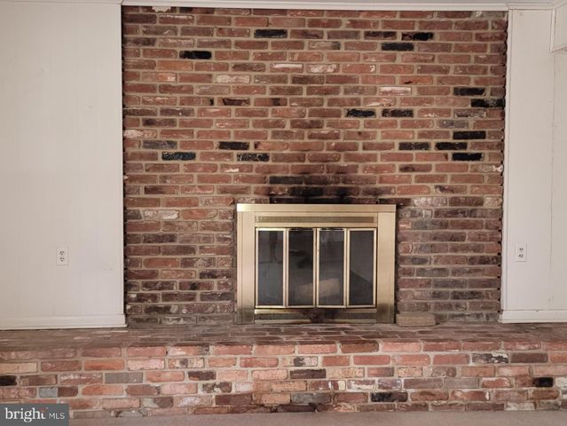 7405 FORRESTER LN, Manassas, VA 20109