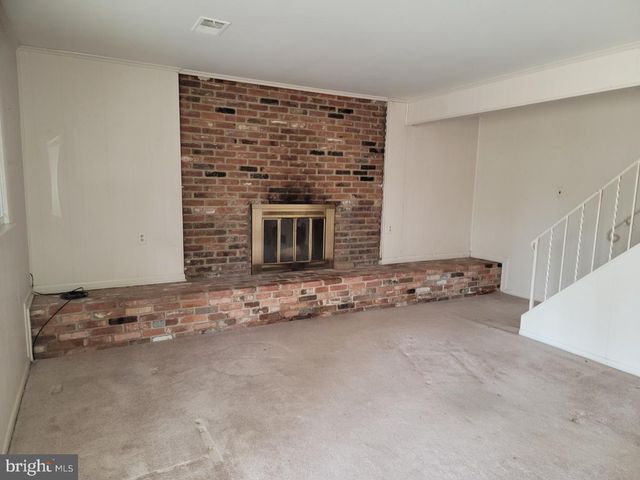 7405 FORRESTER LN, Manassas, VA 20109