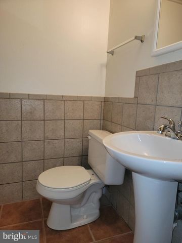 7405 FORRESTER LN, Manassas, VA 20109