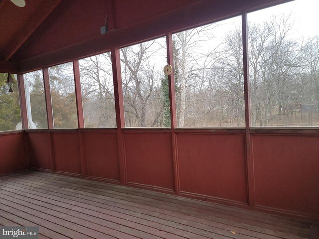 7405 FORRESTER LN, Manassas, VA 20109