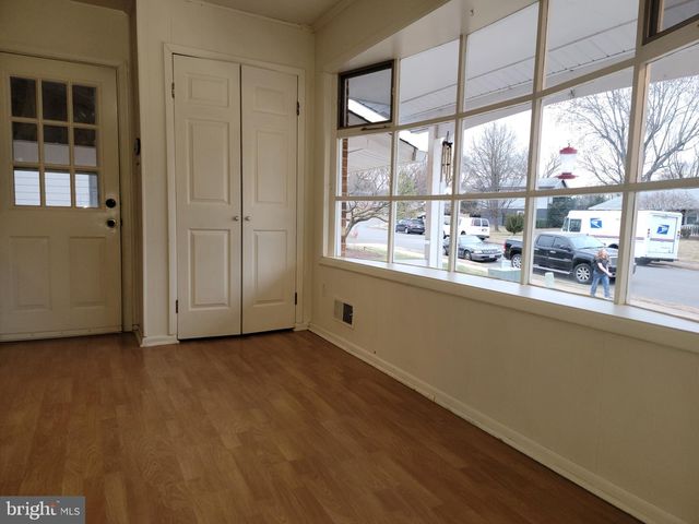 7405 FORRESTER LN, Manassas, VA 20109