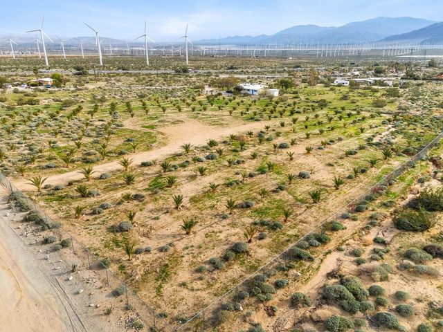 668040015 Hilltop Road, Whitewater, CA 92282