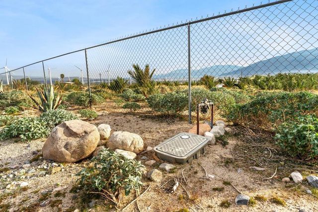 668040015 Hilltop Road, Whitewater, CA 92282