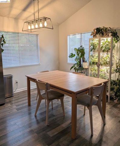 1164 MAYWOOD LN., Martinez, CA 94553