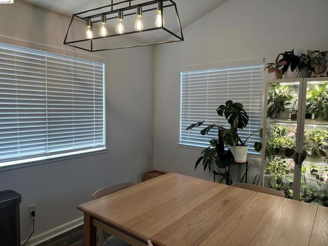 1164 MAYWOOD LN., Martinez, CA 94553