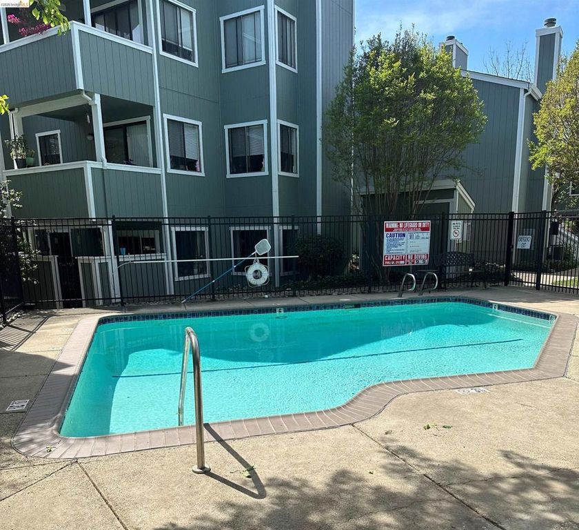 Image 28 of property listing at 1164 MAYWOOD LN., Martinez, CA 94553