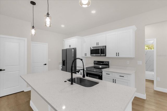 8 SEDUM COURT, Homosassa, FL 34446