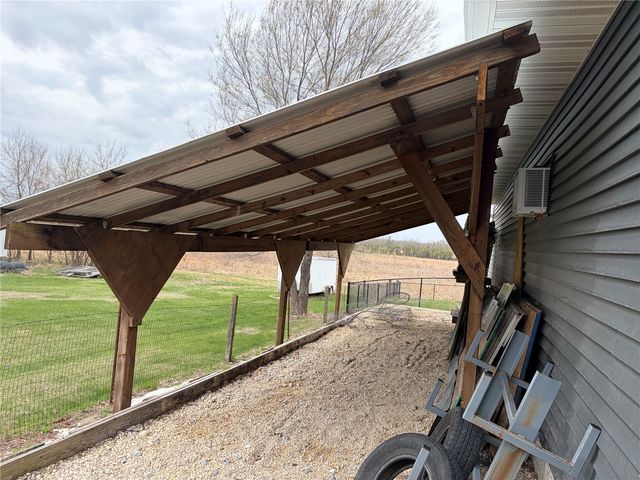 10485 Conners Court, Toddville, IA 52341