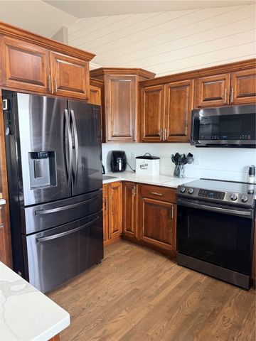10485 Conners Court, Toddville, IA 52341
