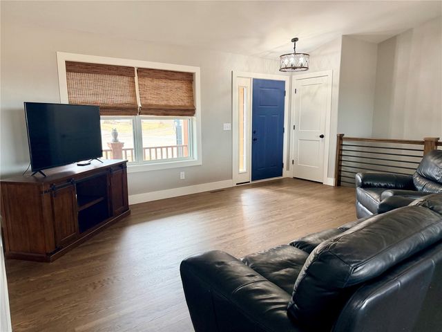 10485 Conners Court, Toddville, IA 52341