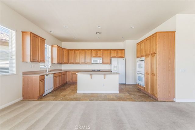 19300 Macklin, Apple Valley, CA 92308