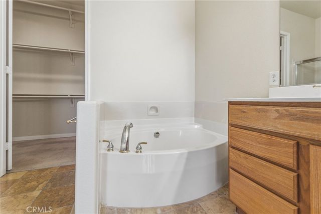 19300 Macklin, Apple Valley, CA 92308