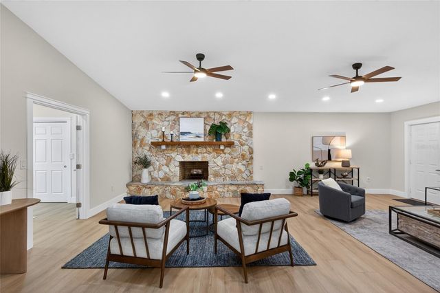 4430 RANCHWOOD LANE, Tampa, FL 33624