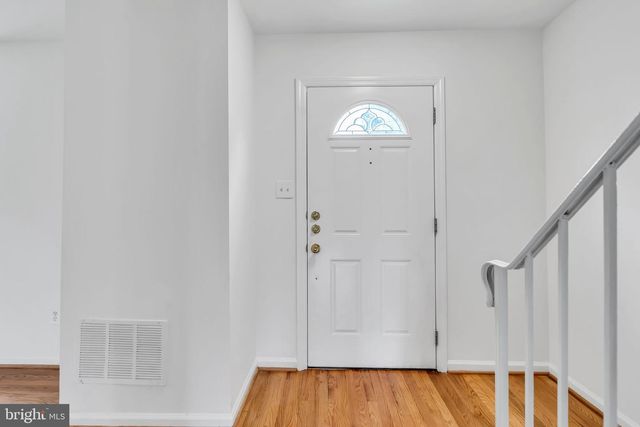 9636 WESTPORT LN, Burke, VA 22015