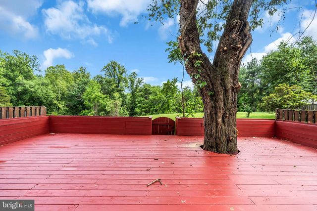 9636 WESTPORT LN, Burke, VA 22015