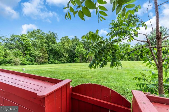 9636 WESTPORT LN, Burke, VA 22015