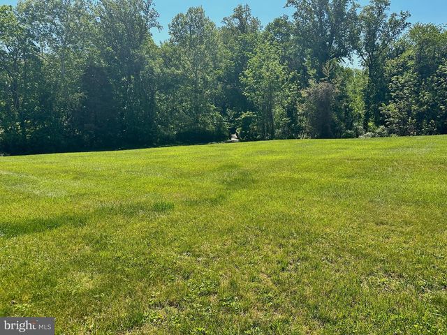 9636 WESTPORT LN, Burke, VA 22015