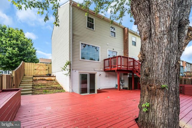 9636 WESTPORT LN, Burke, VA 22015