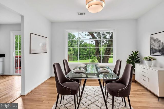 9636 WESTPORT LN, Burke, VA 22015