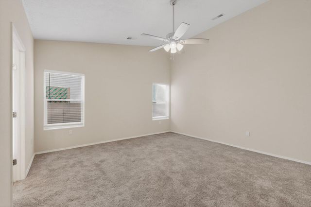 621 Primrose Avenue SW, Los Lunas, NM 87031
