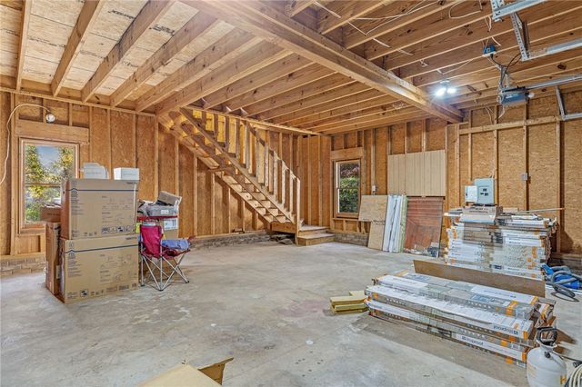 105 J Pearle Court, Easley, SC 29642