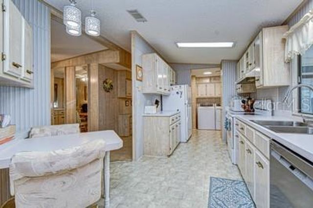 35151 COLONY HILLS DRIVE, Zephyrhills, FL 33541