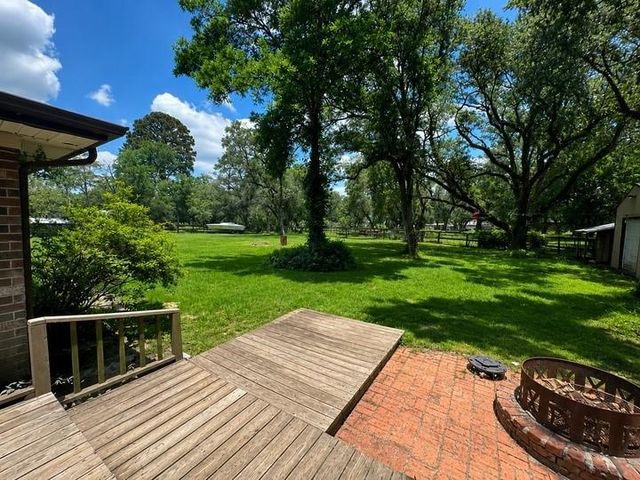 14225 Patricia Lane CR377, Alvin, TX 77511