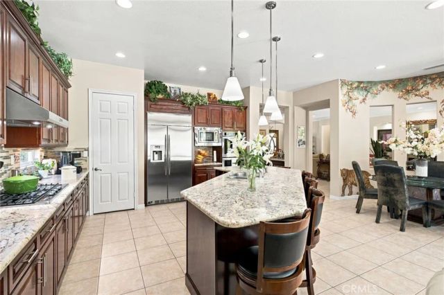22976 Banbury Court, Murrieta, CA 92562