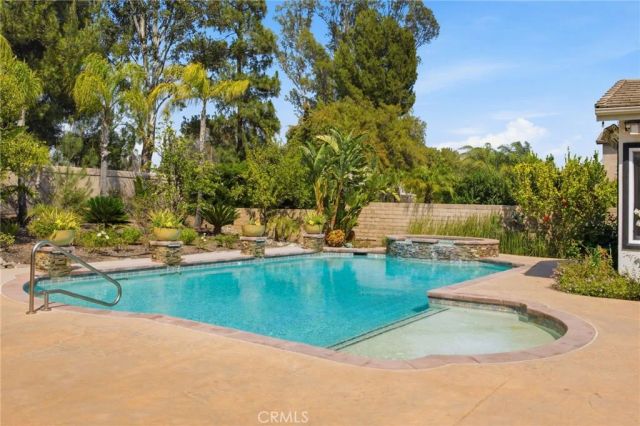 22976 Banbury Court, Murrieta, CA 92562