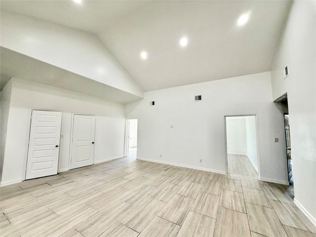 427 Oak Avenue, Crosby, TX 77532