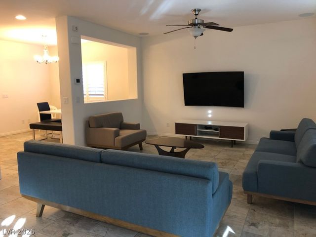 8046 Mosaic Sunrise Lane, Las Vegas, NV 89166